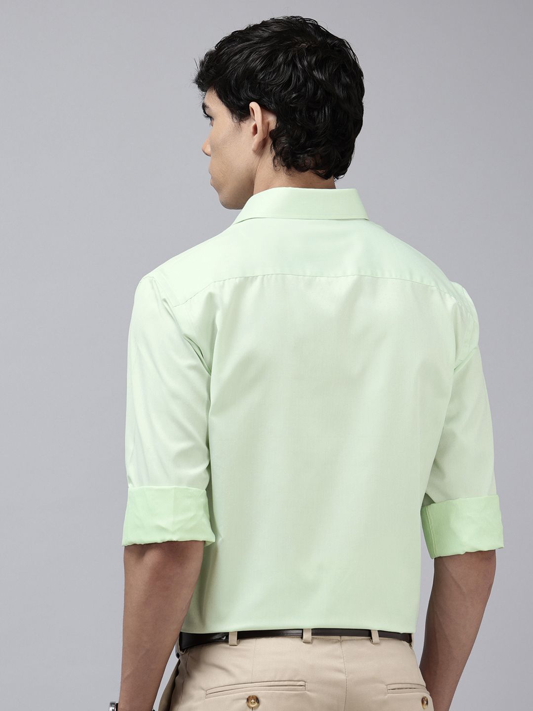 Park Avenue Slim Fit Textured Formal Shirt