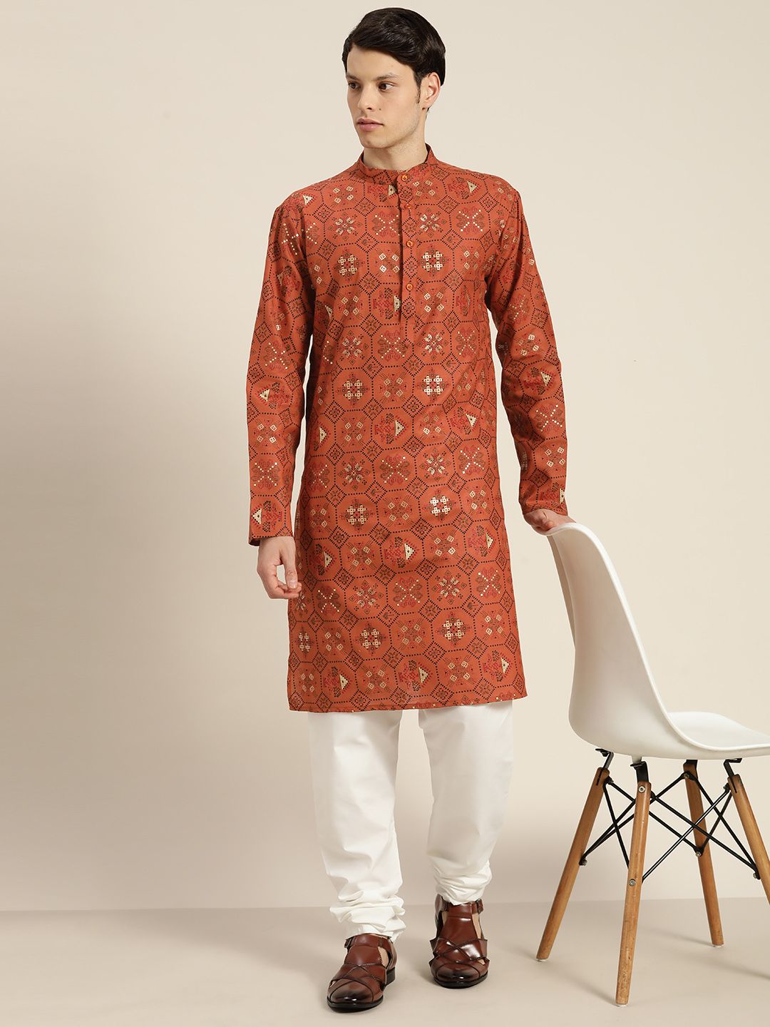 SOJANYA Printed Regular Kurta With Churidar