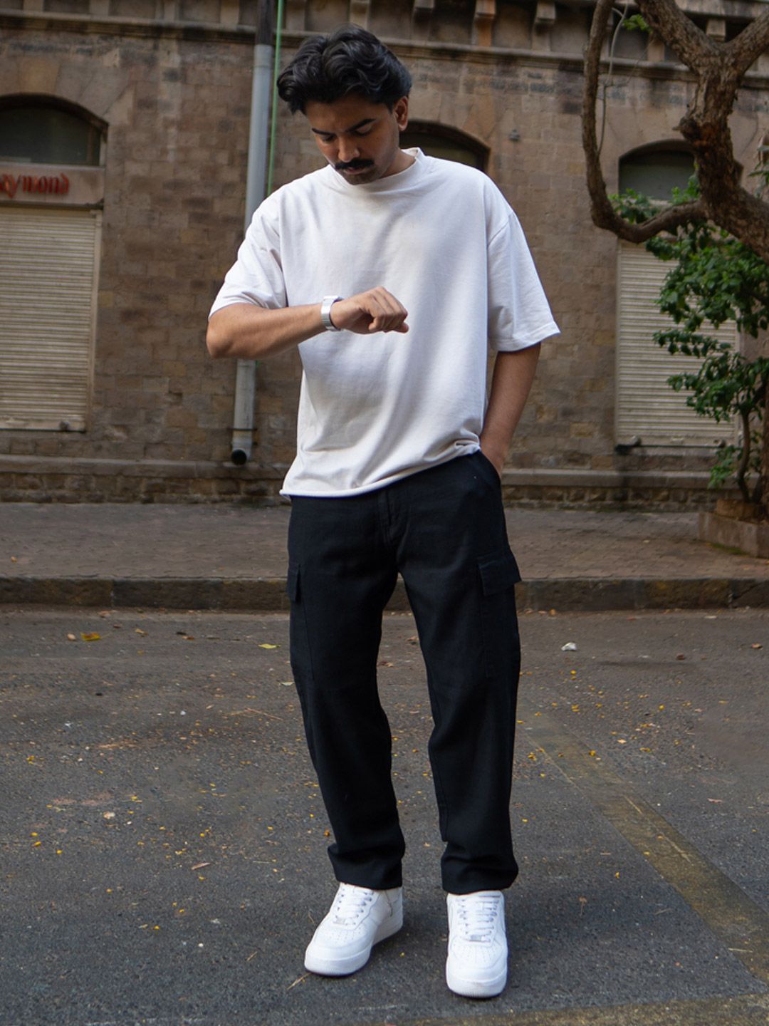 Powerlook Men Black Cotton Contrast Cargo Pant