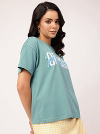 DressBerry Loose & Lively Drop-Shoulder Typo Printed Tee