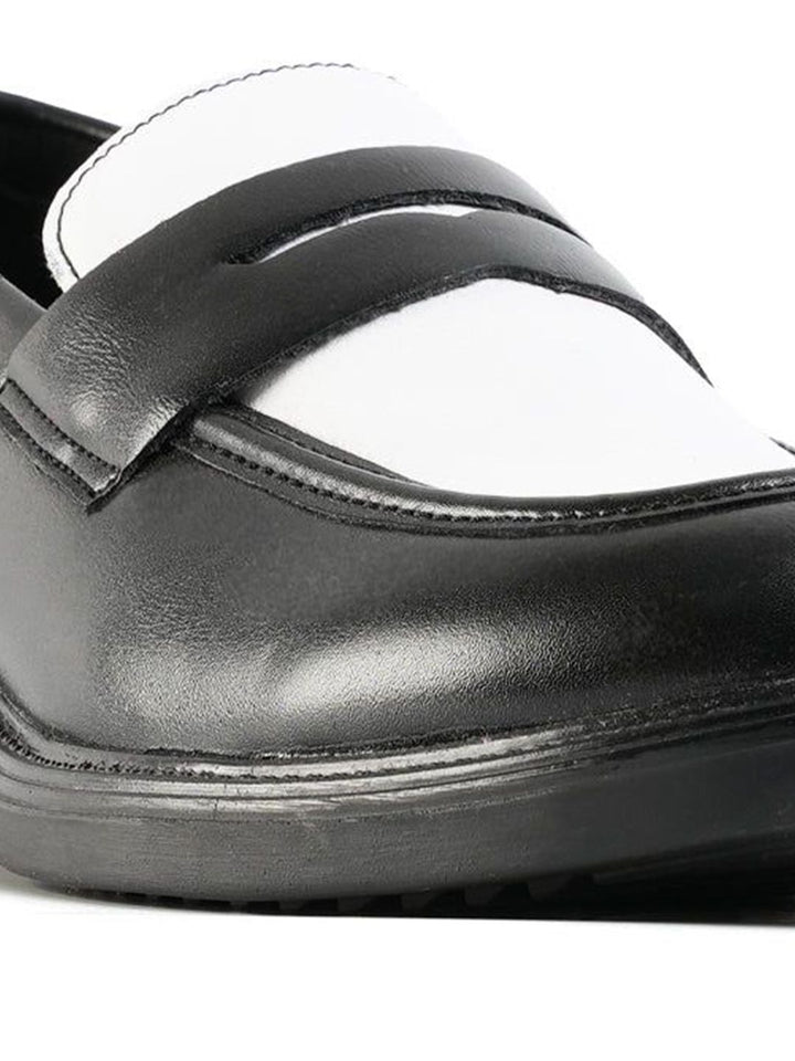 MONKSTORY Cosmopolitan Contrast Penny Loafers  - Black/White