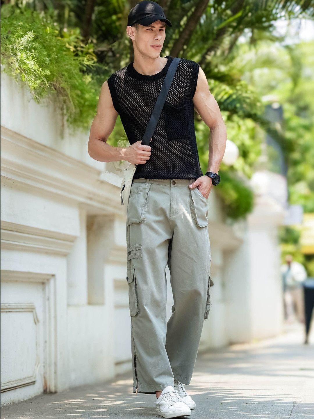 Eszett Men Cargos Trousers