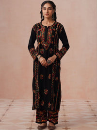 Rumah Chikankari Kurta Chikankari Biasa Wanita dengan Seluar