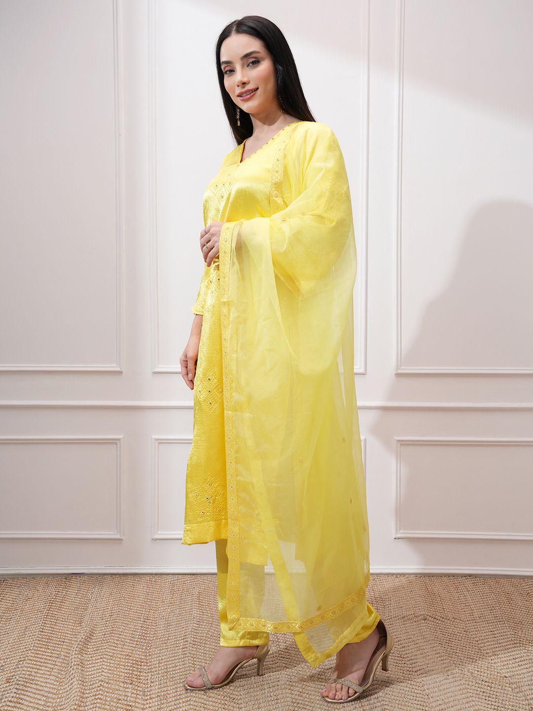 Vishudh Women Ethnic Motifs Embroidered Regular Kurta with Trousers & With Dupatta
