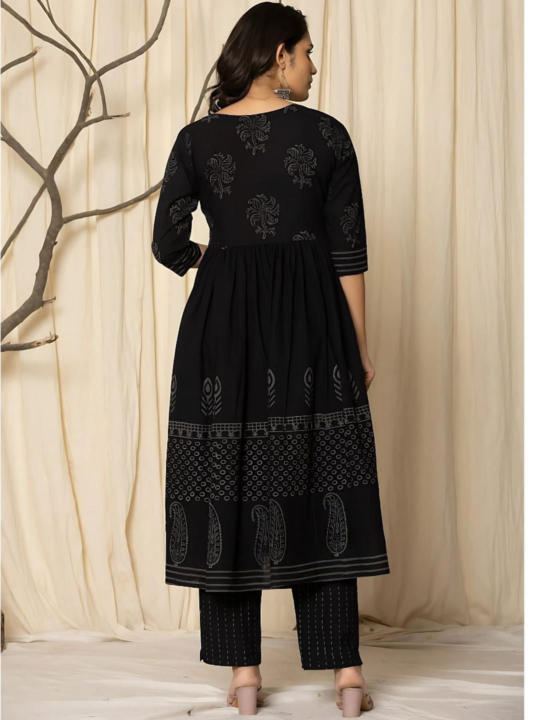 Kalini Wanita Motif Etnik Dicetak Kurta Kapas Murni Dengan Seluar & Dupatta