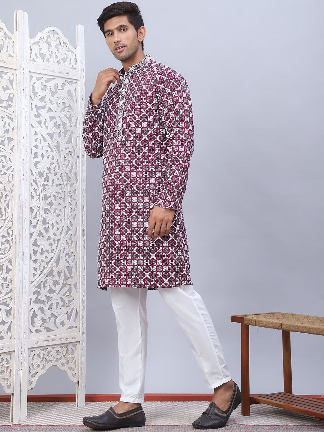 Jompers Floral Embroidered Thread Work Mandarin Collar Straight Kurta with Pyjamas
