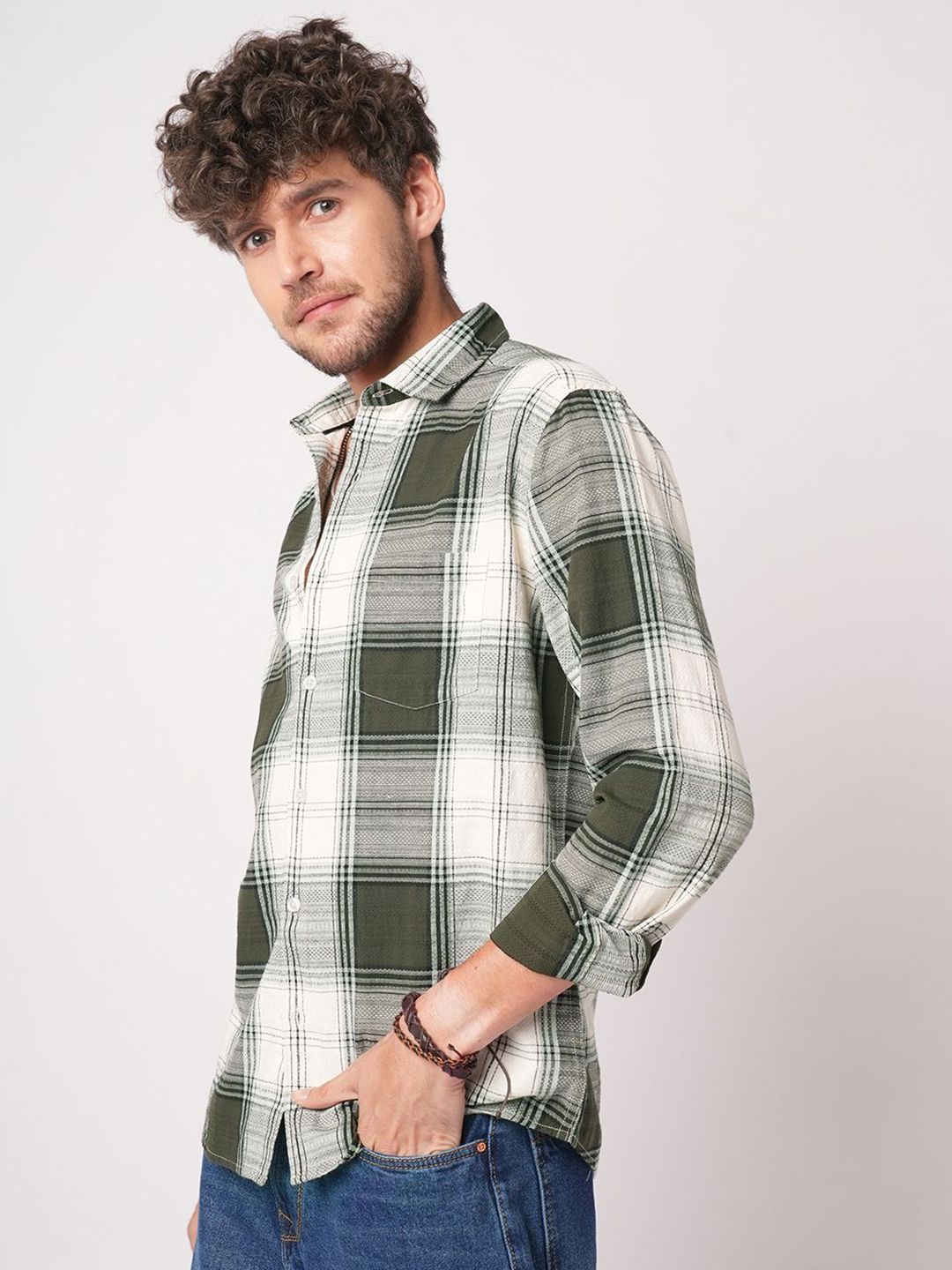 VASTRADO Classic Precision Weave Checked Slim Fit Jacquard Casual Shirt