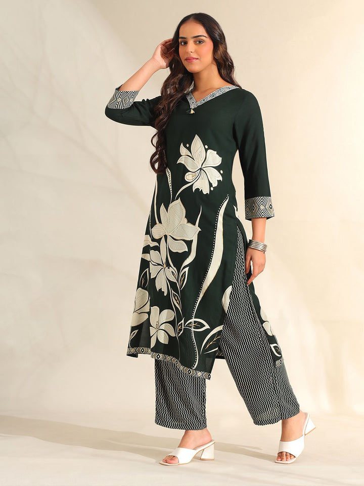 Mamicha Women Floral Printed Regular Pure Cotton Kurta with Palazzos