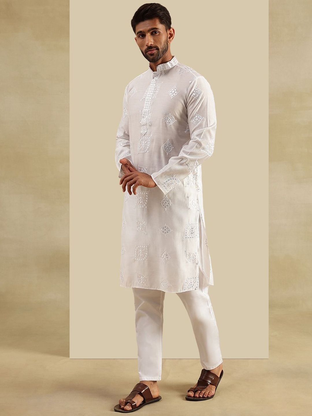 SOJANYA Ethnic Motifs Embroidered Mandarin Collar Mirror Work Kurta With Pyjamas