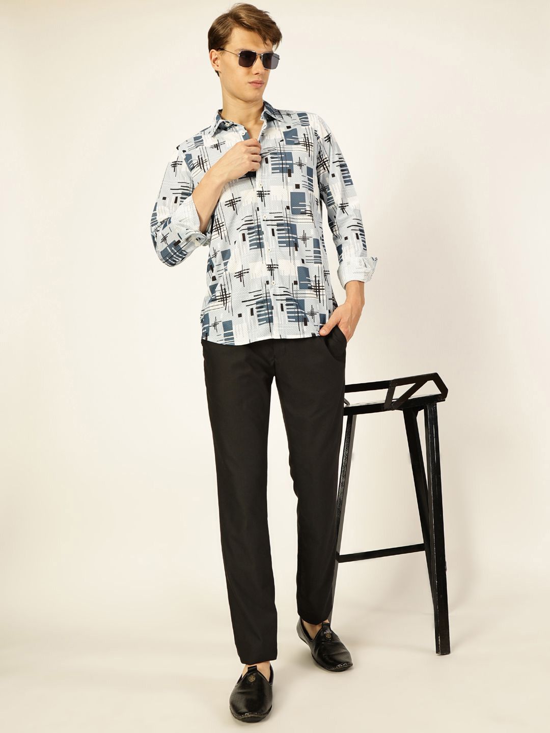 Thomas Scott Men Premium Graphic Printed Slim Fit Casual Shirt