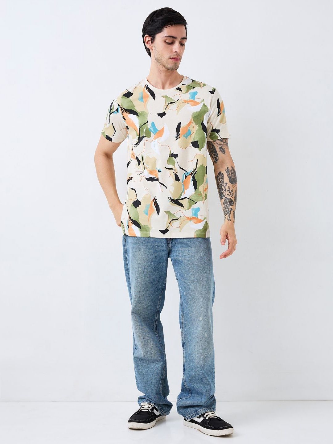 SPYKAR Men Abstract Printed Round Neck Cotton Slim Fit T-shirt