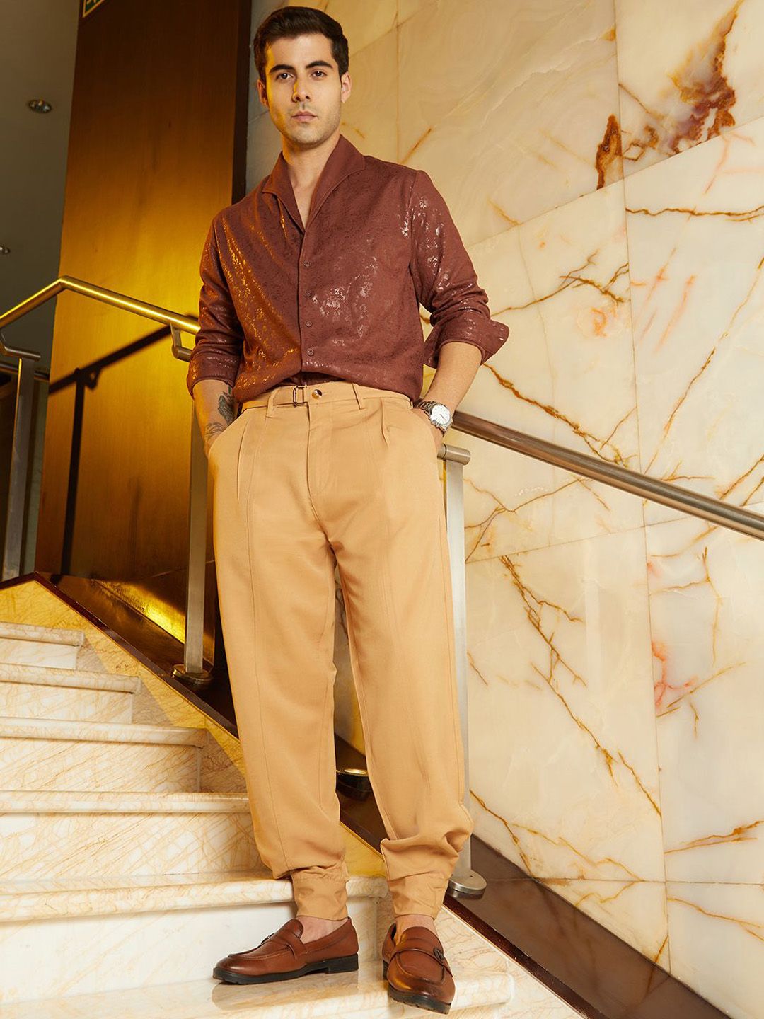 Campus Sutra Men Relaxed Fit Mid Rise Comfort Trousers