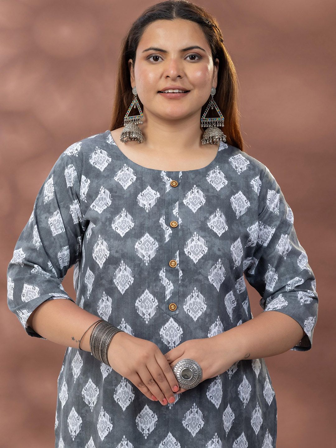 Mamicha Regal Ethnic Motifs Printed Kurta With Palazzos & Dupatta
