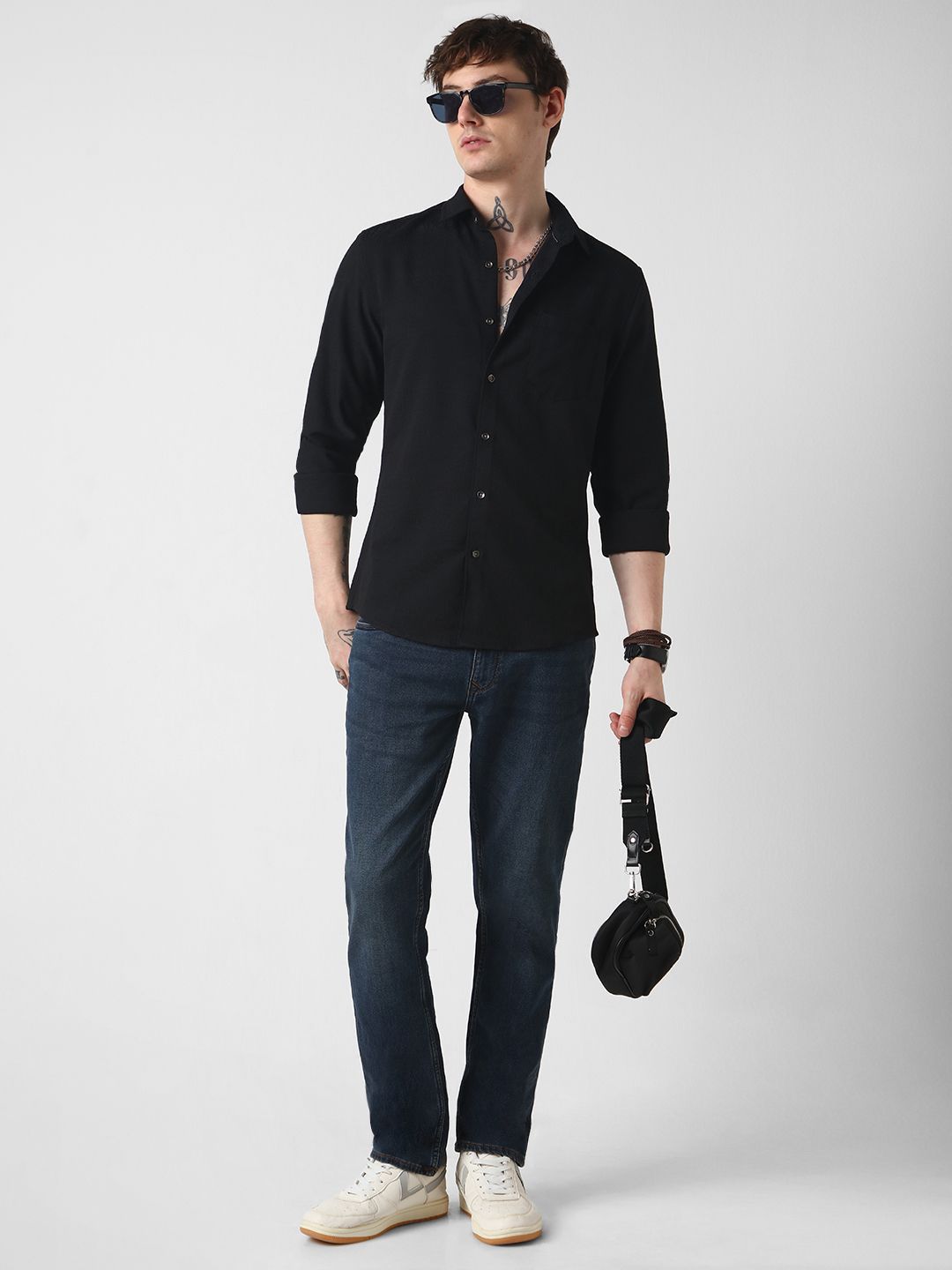 VASTRADO Men Classic Spread Collar Solid Casual Shirt