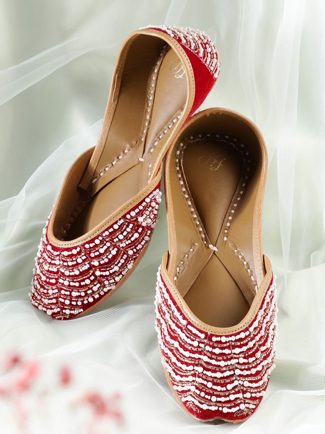 House of Pataudi Women Ethnic Embellished Mojaris