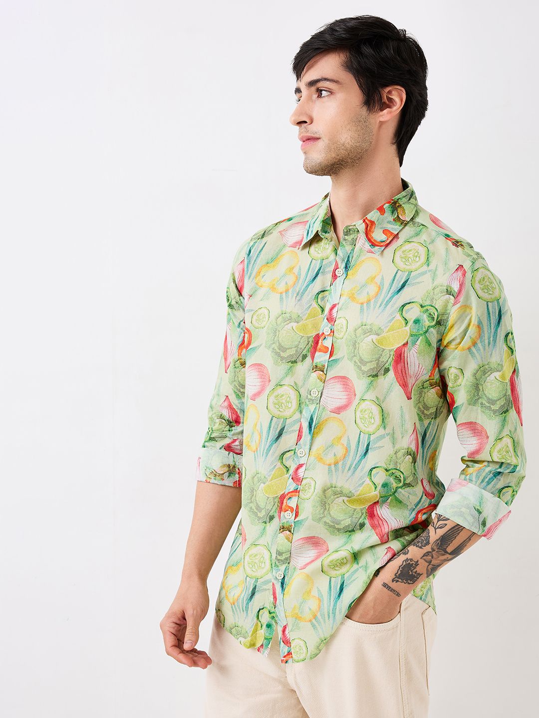 SPYKAR Men Spread Collar Floral Printed Cotton Casual Shirt