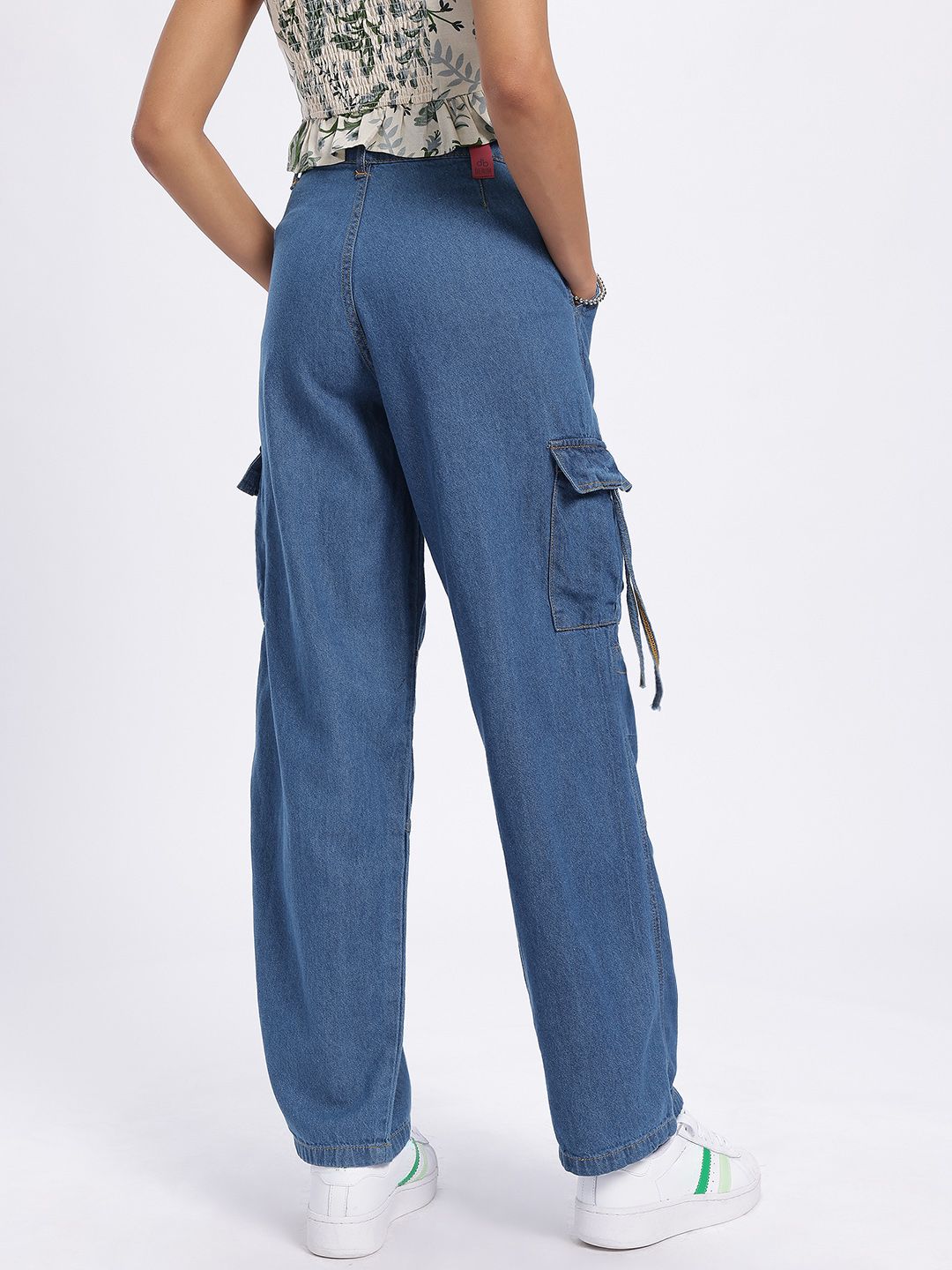 DressBerry Women Panelled Cargo-Style Baggy Jeans