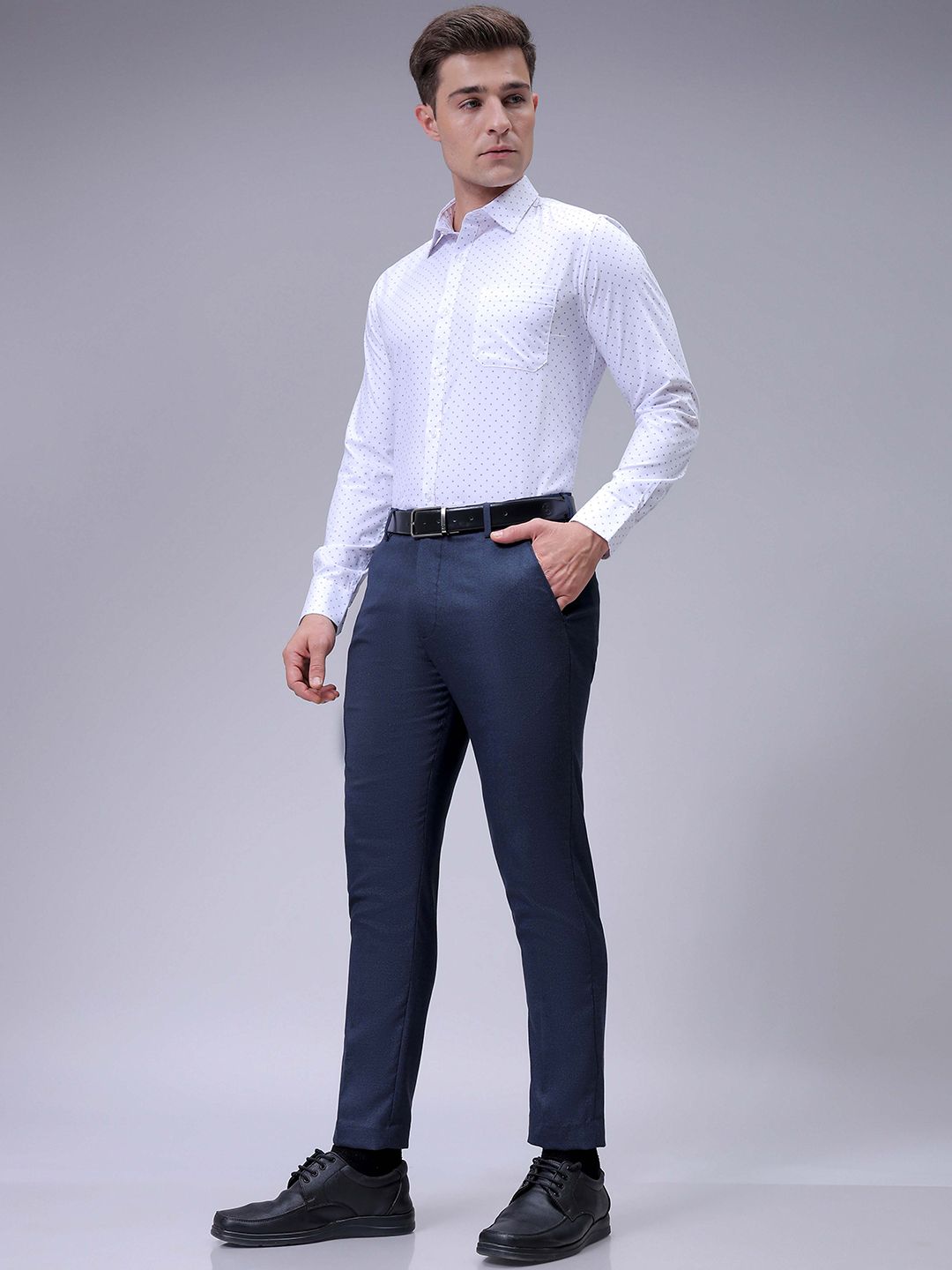 The Indian Garage Co. X Luxe Men Checked Slim Fit Formal Trousers