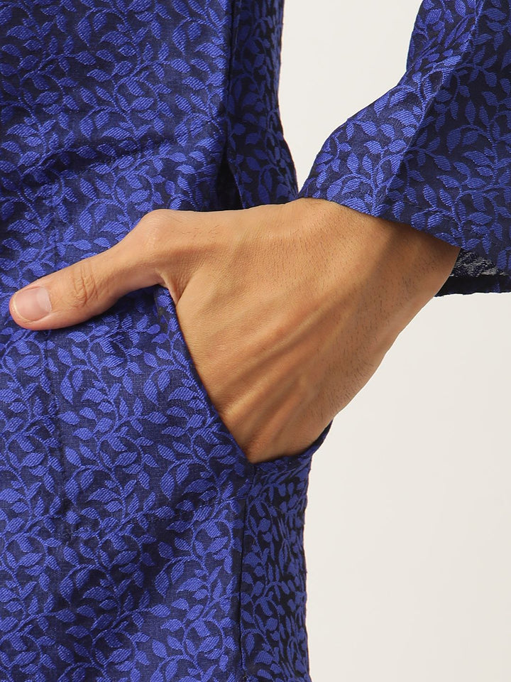 SOJANYA Men Blue & Off-White Jacquard Woven Design Kurta with Churidar & Nehru Jacket