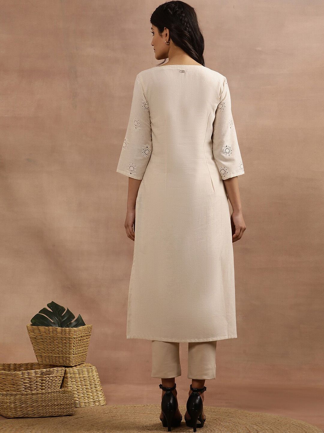 W Beige Floral Embroidered Thread Work Straight Kurta