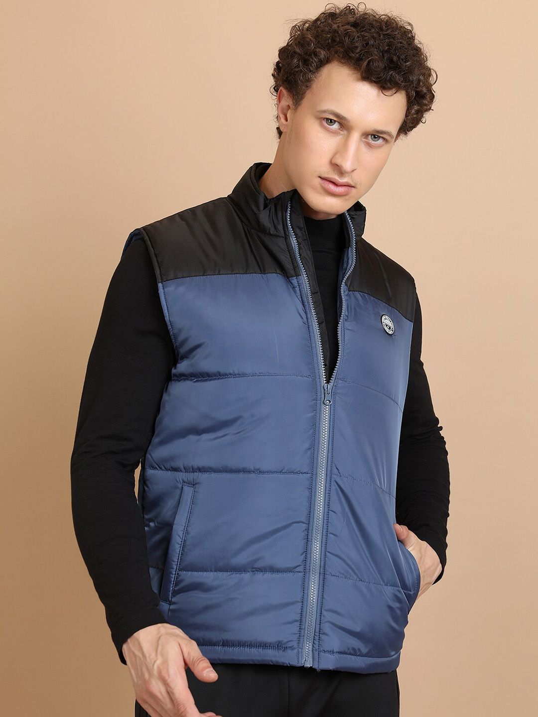 HIGHLANDER Colourblocked Mock Collar Padded Jacket