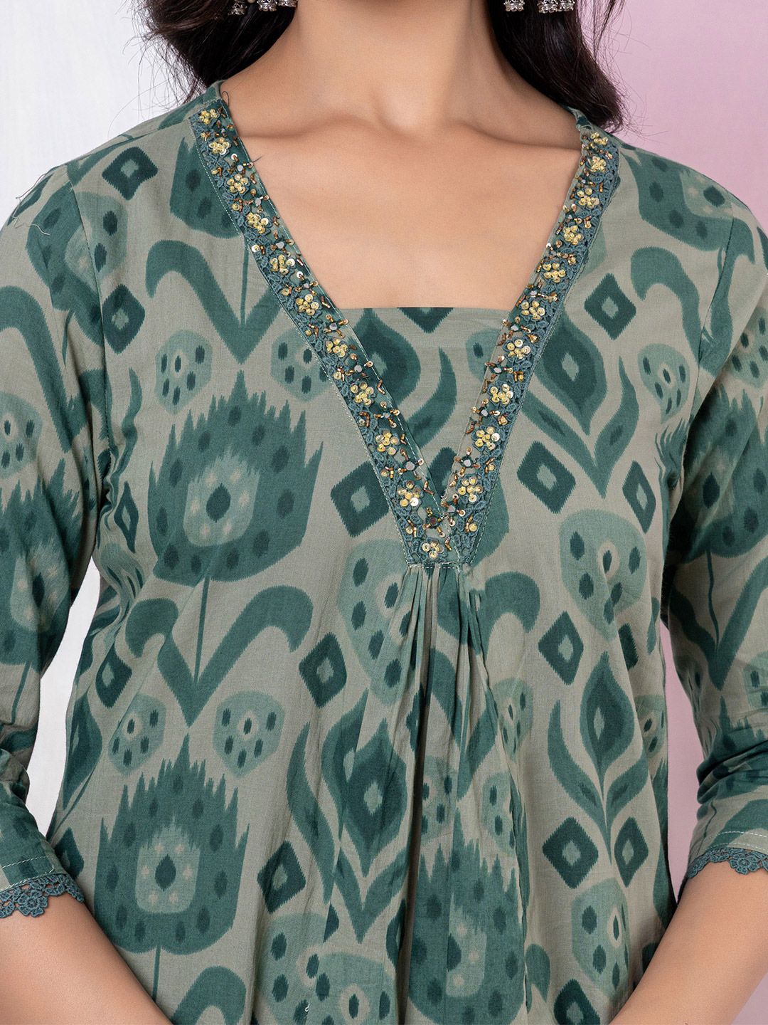 Varanga Women Printed Regular Thread Work Pure Cotton Kurta with Trousers & With Dupatta