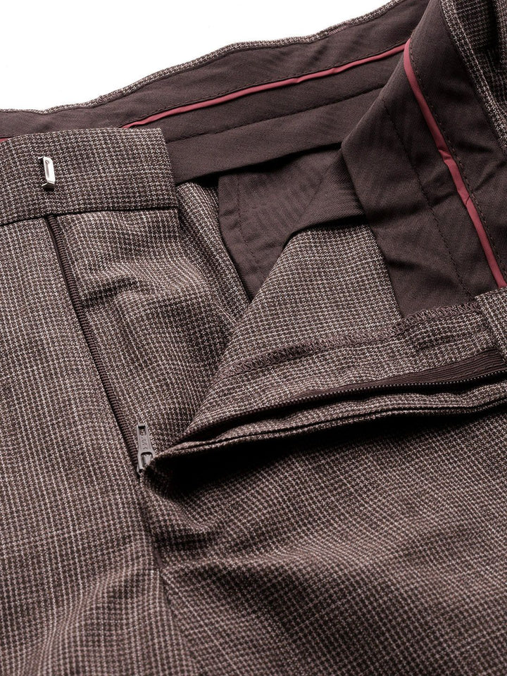 Park Avenue Men Self-Checked Formal Trousers