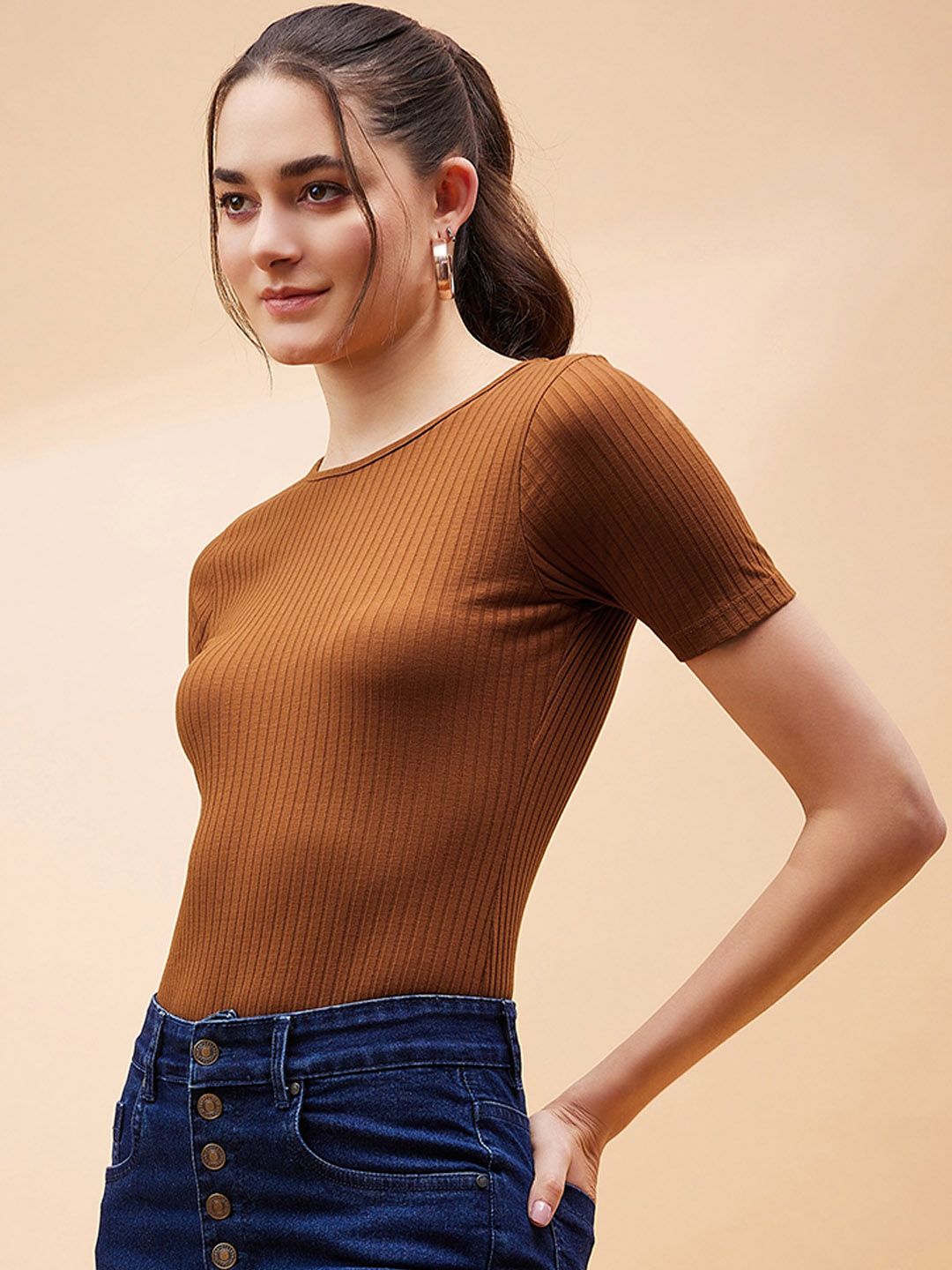 SASSAFRAS BASICS Brown Ribbed Round Neck Bodysuit