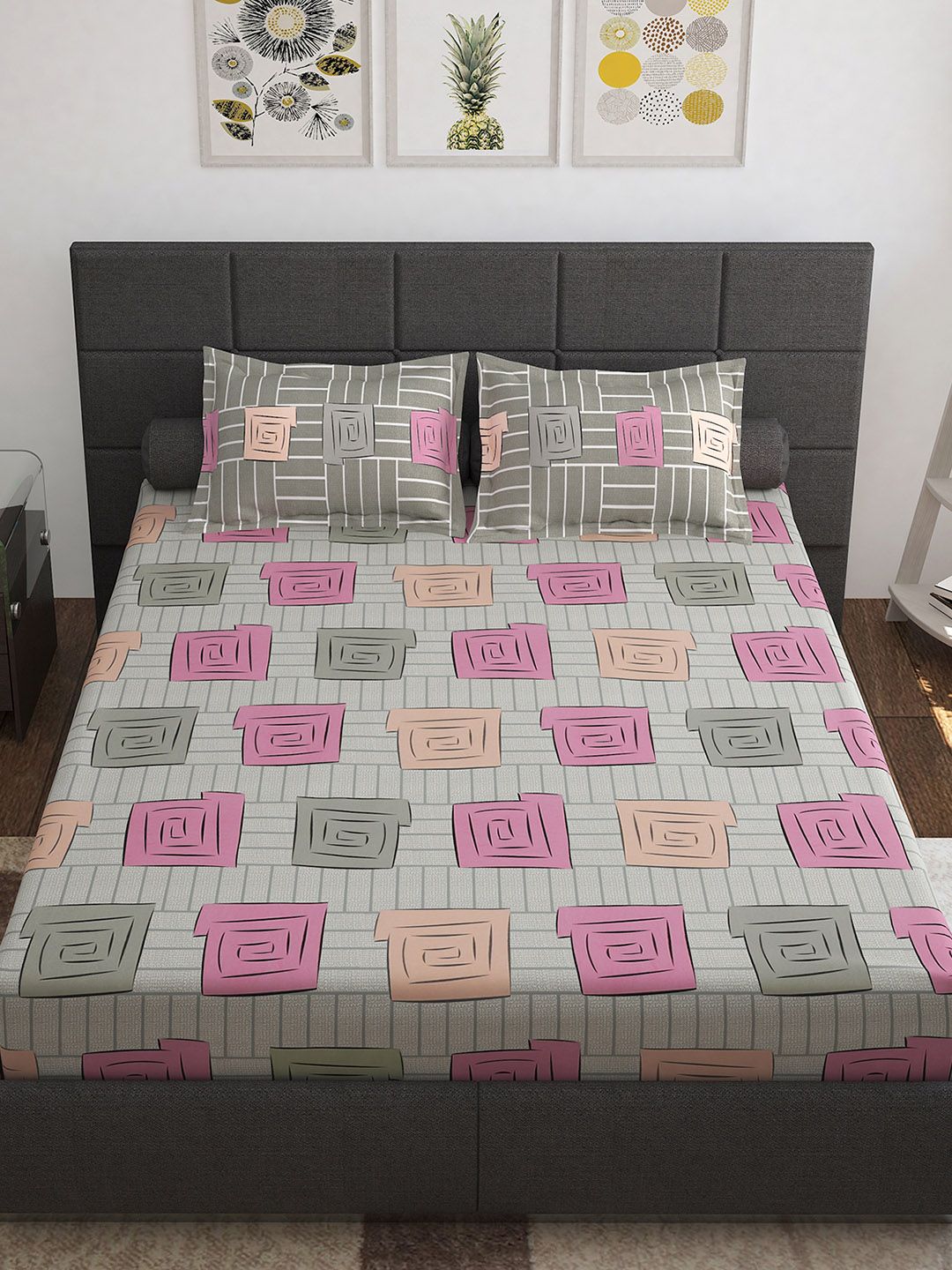 Story@home Beige White Geometric Cotton 144 TC Queen Bedsheet With 2 Pillow Covers