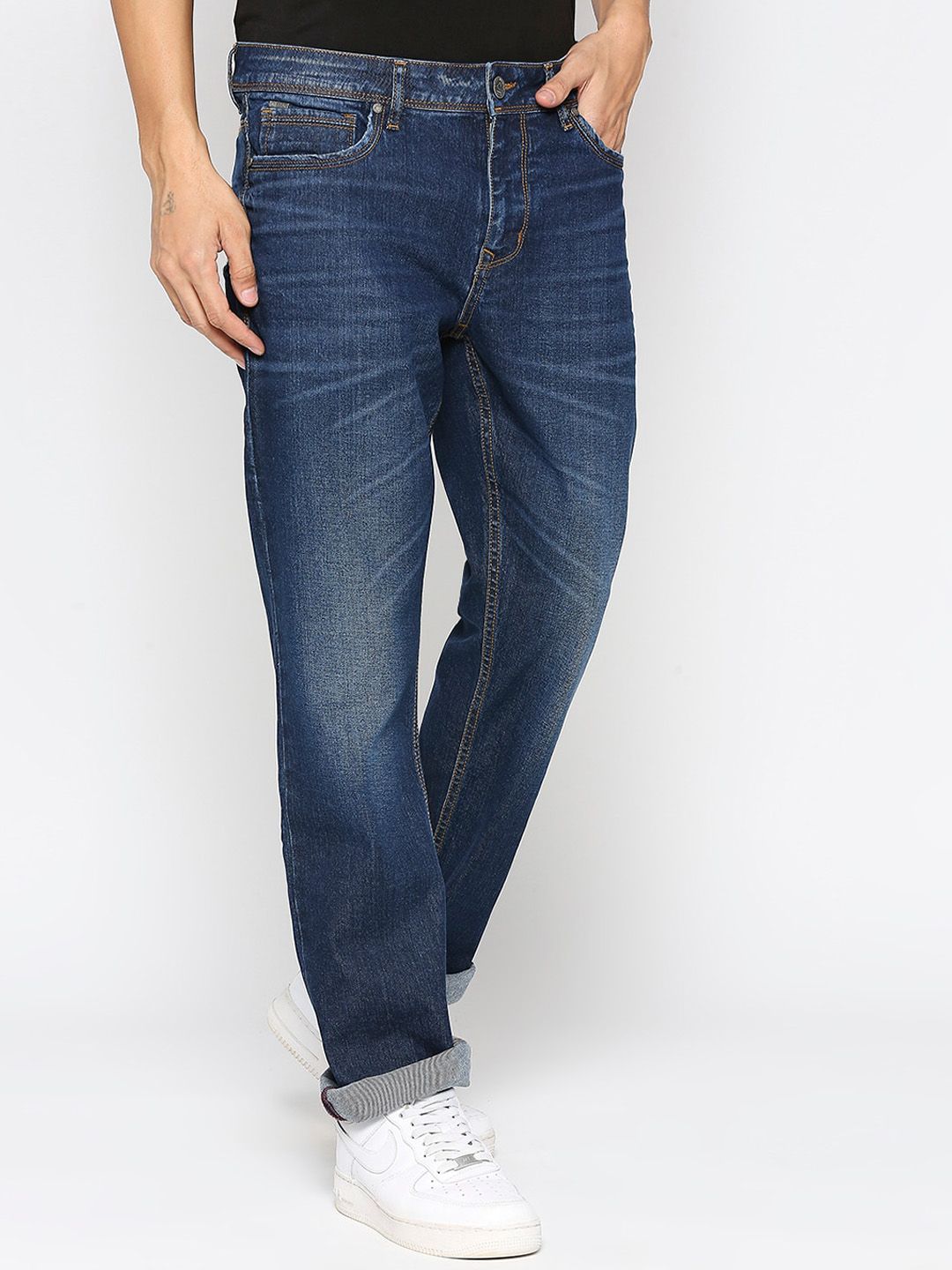 Being Human Men Mid Rise Slim Fit Clean Look Light Fade Jeans