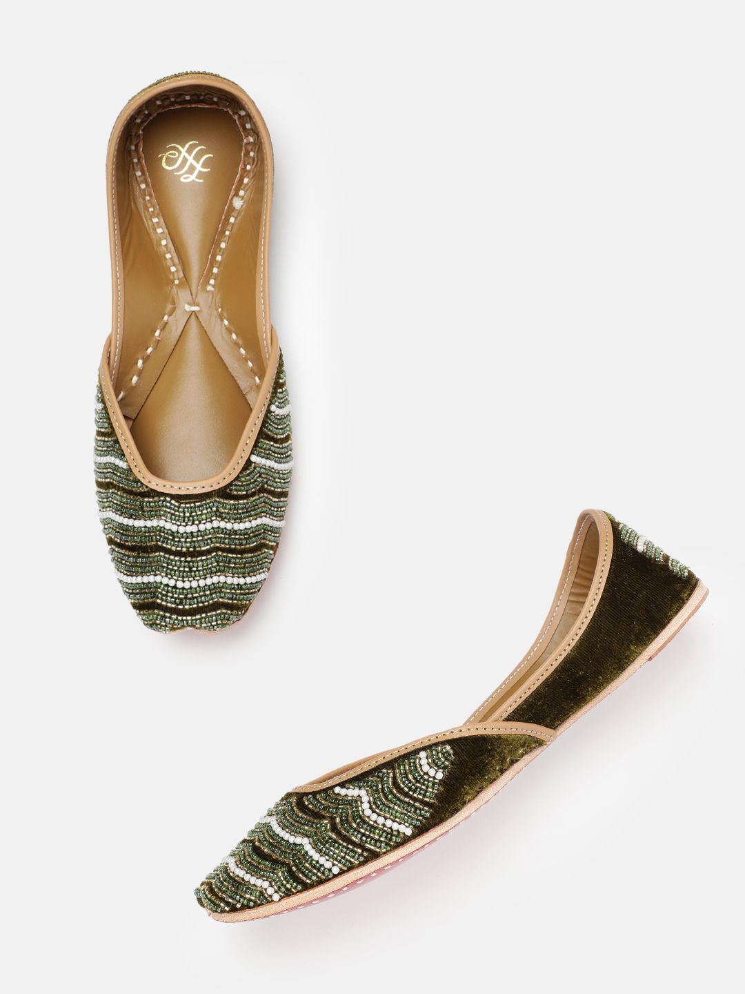 House of Pataudi Women Ethnic Embellished Mojaris