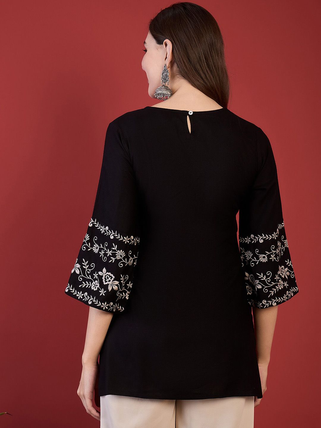Anouk V-Neck Regular Sleeves Short Kurti