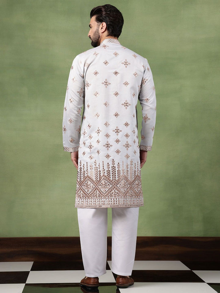 SOJANYA Men Bandhani Embroidered Mirror Work Kurta