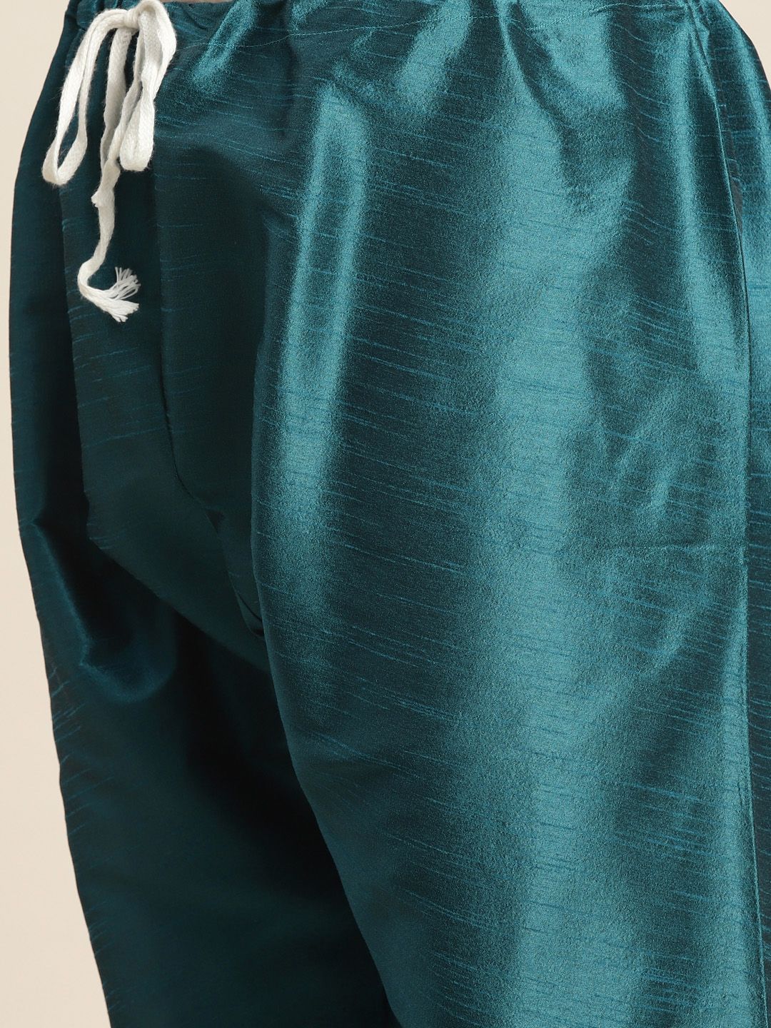 SOJANYA Kurta Kerja Cermin Sulam Hijau Lelaki dengan Churidar