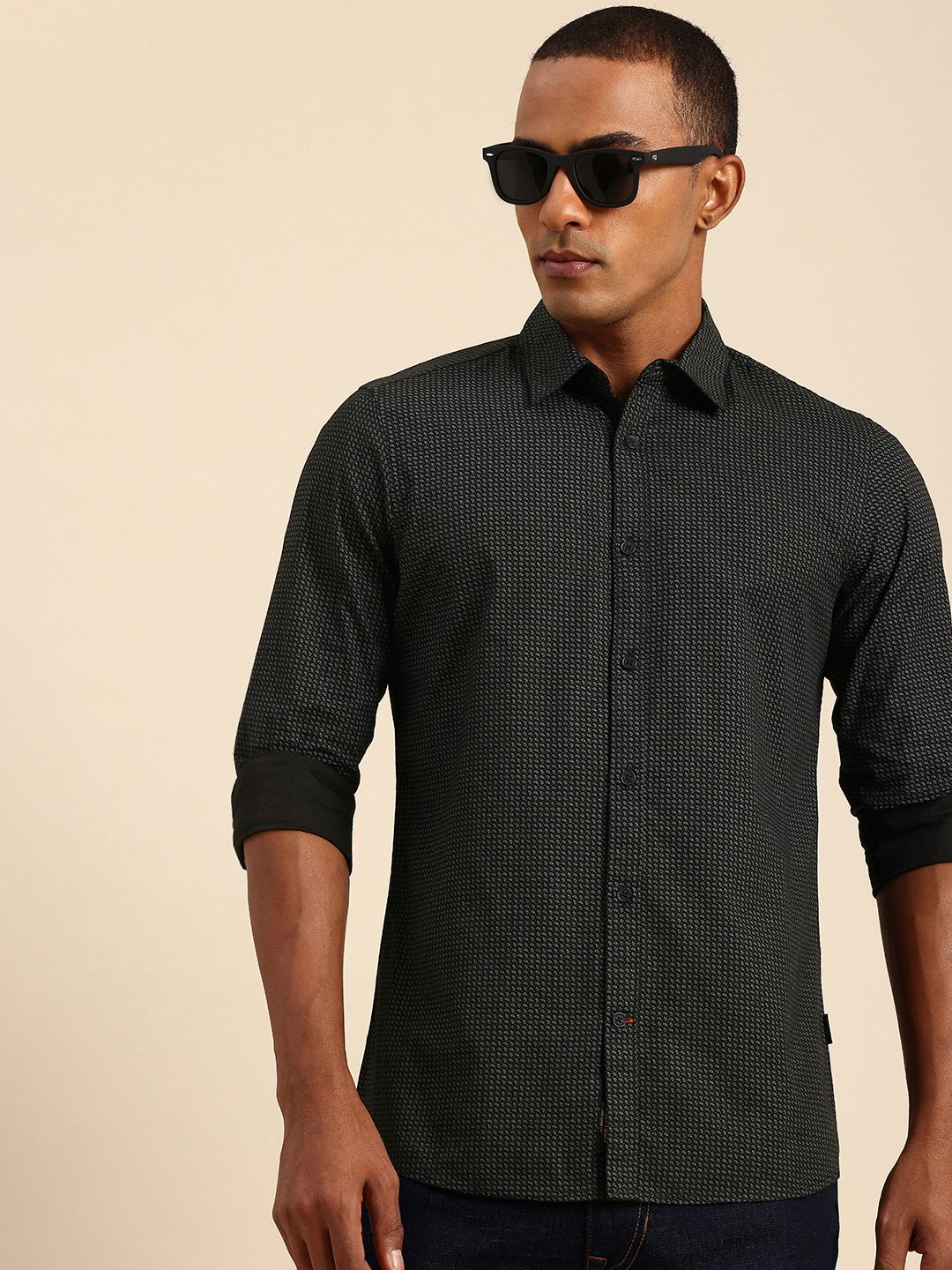 Being Human Spread Collar Conversational Printed Slim Fit Casual