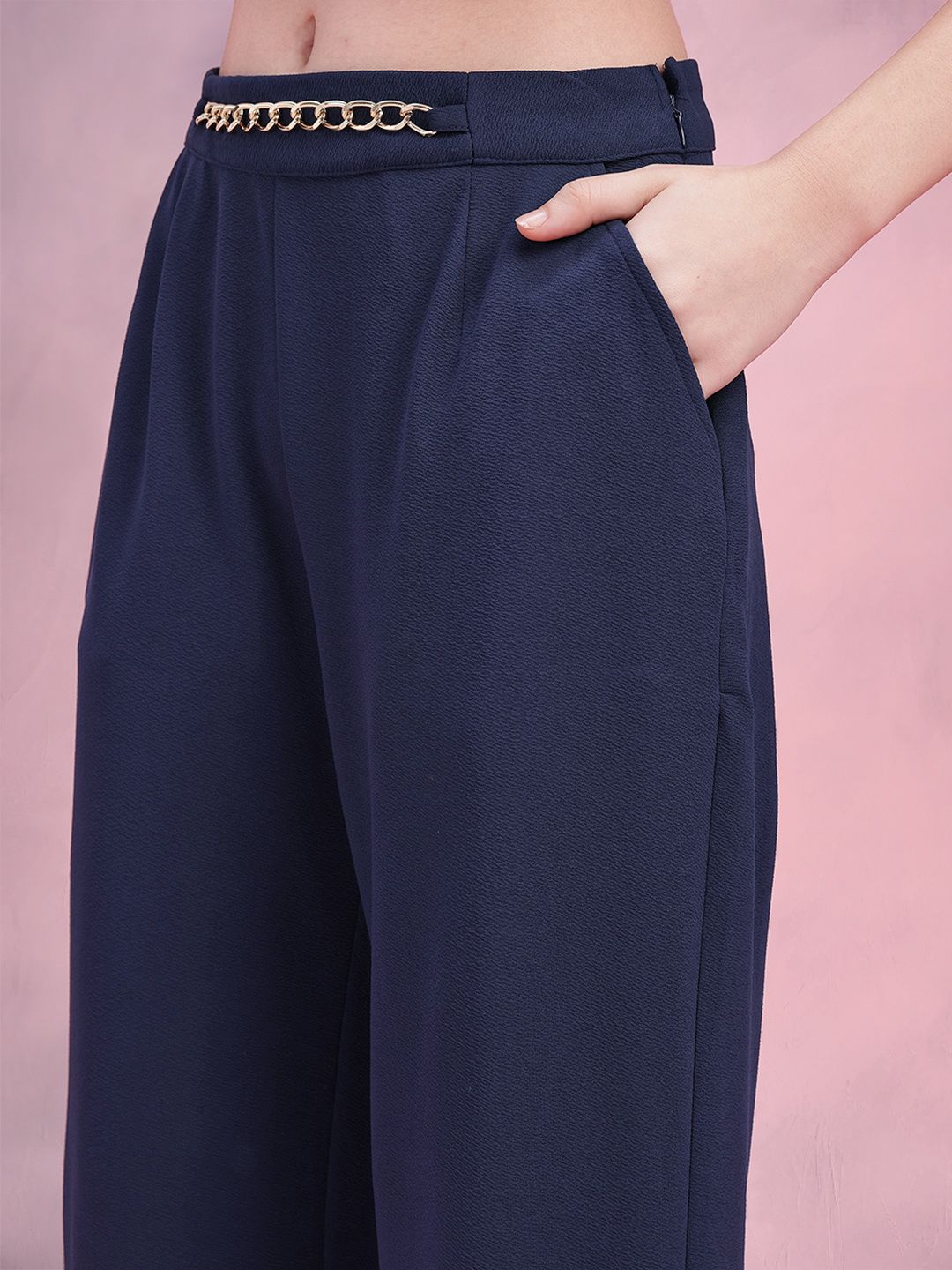 DressBerry Women Metallic Chain Detail Textured Pleated Trousers