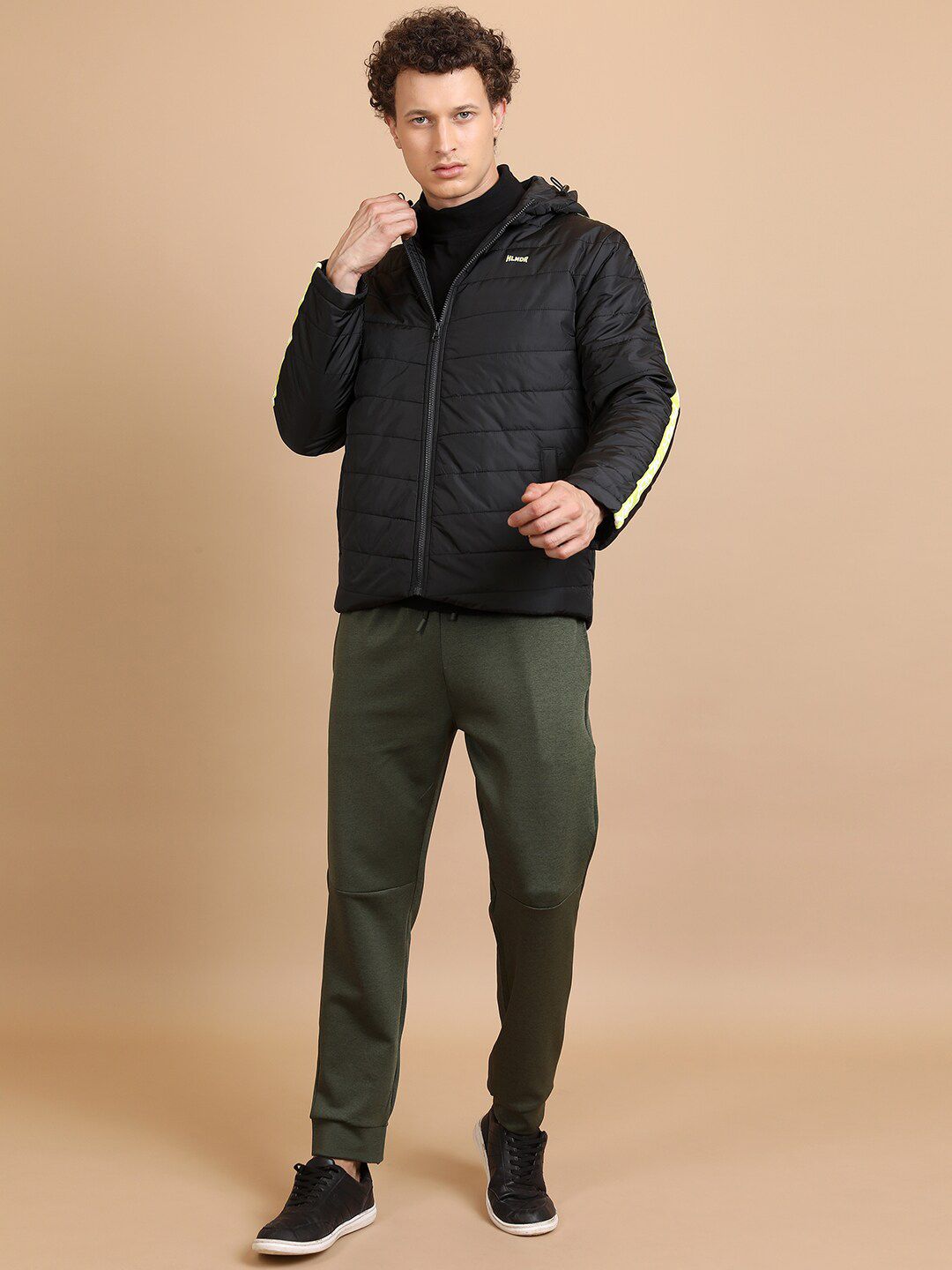 HIGHLANDER High Neck Padded Jacket