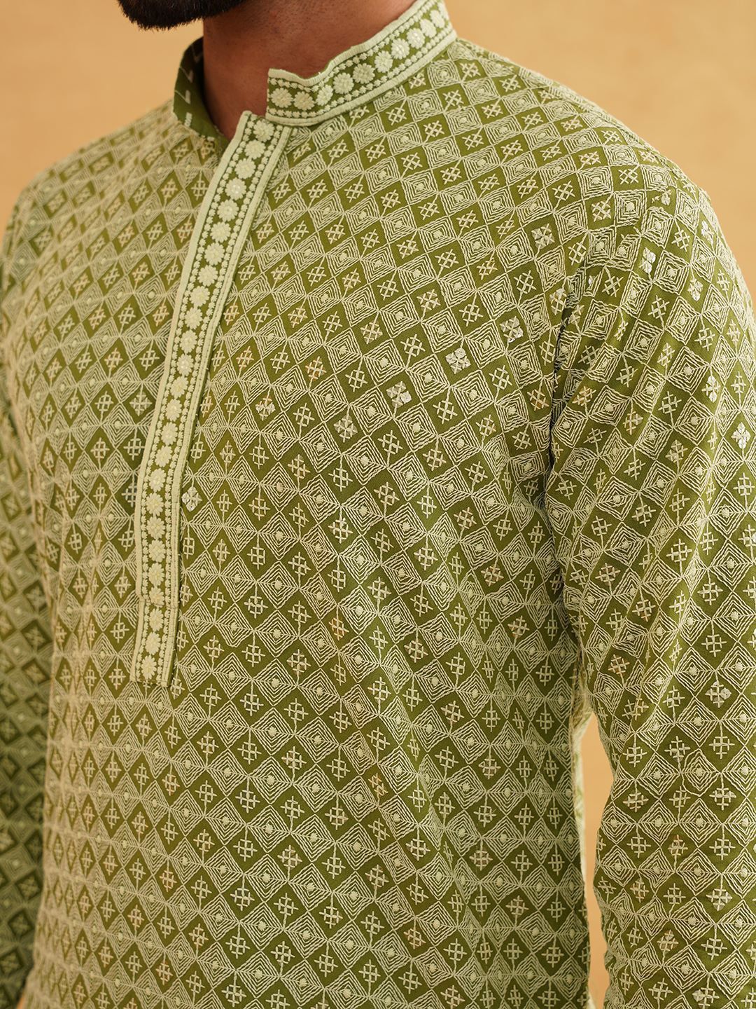 SOJANYA Geometric Embroidered Regular Sequinned Pure Cotton Kurta With Churidar