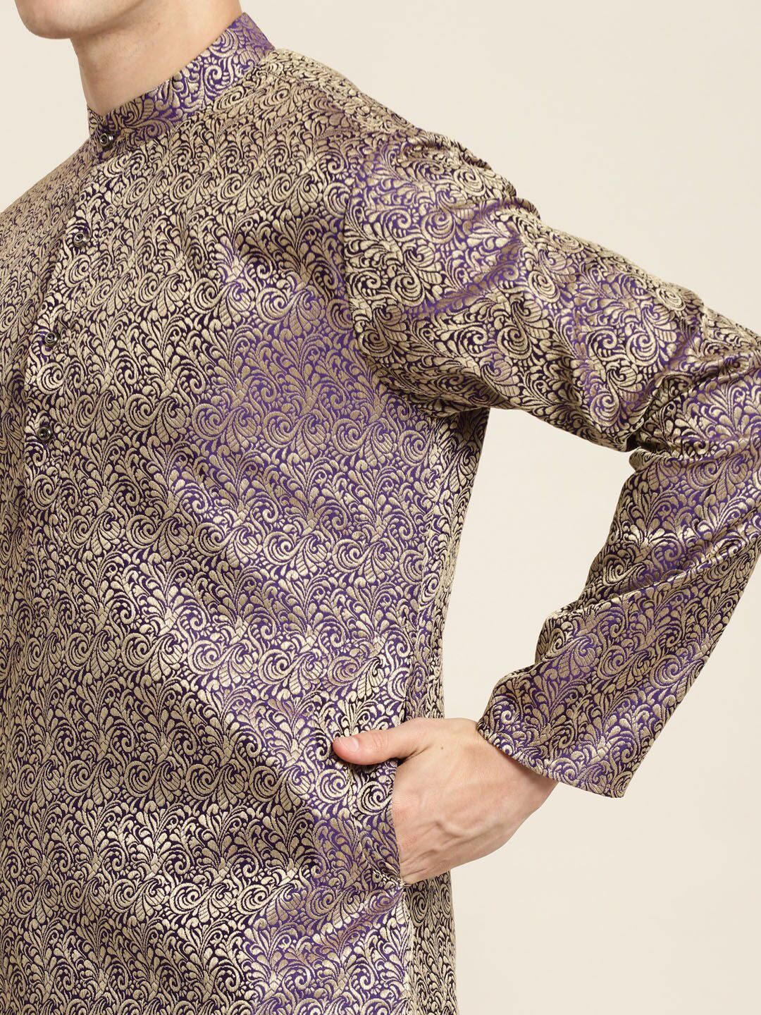 SOJANYA Band Collar Ethnic Motifs Woven Design Kurta