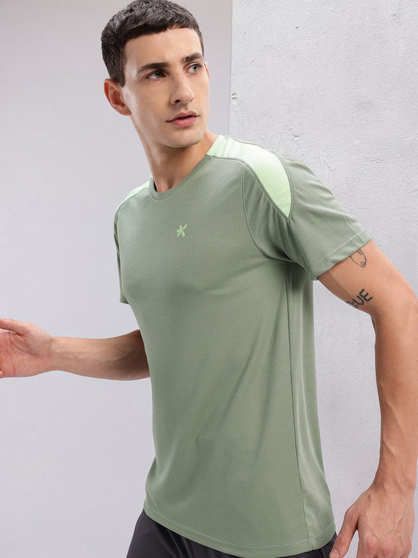 HRX oleh Hrithik Roshan Rapid-Dry Running T-Shirt