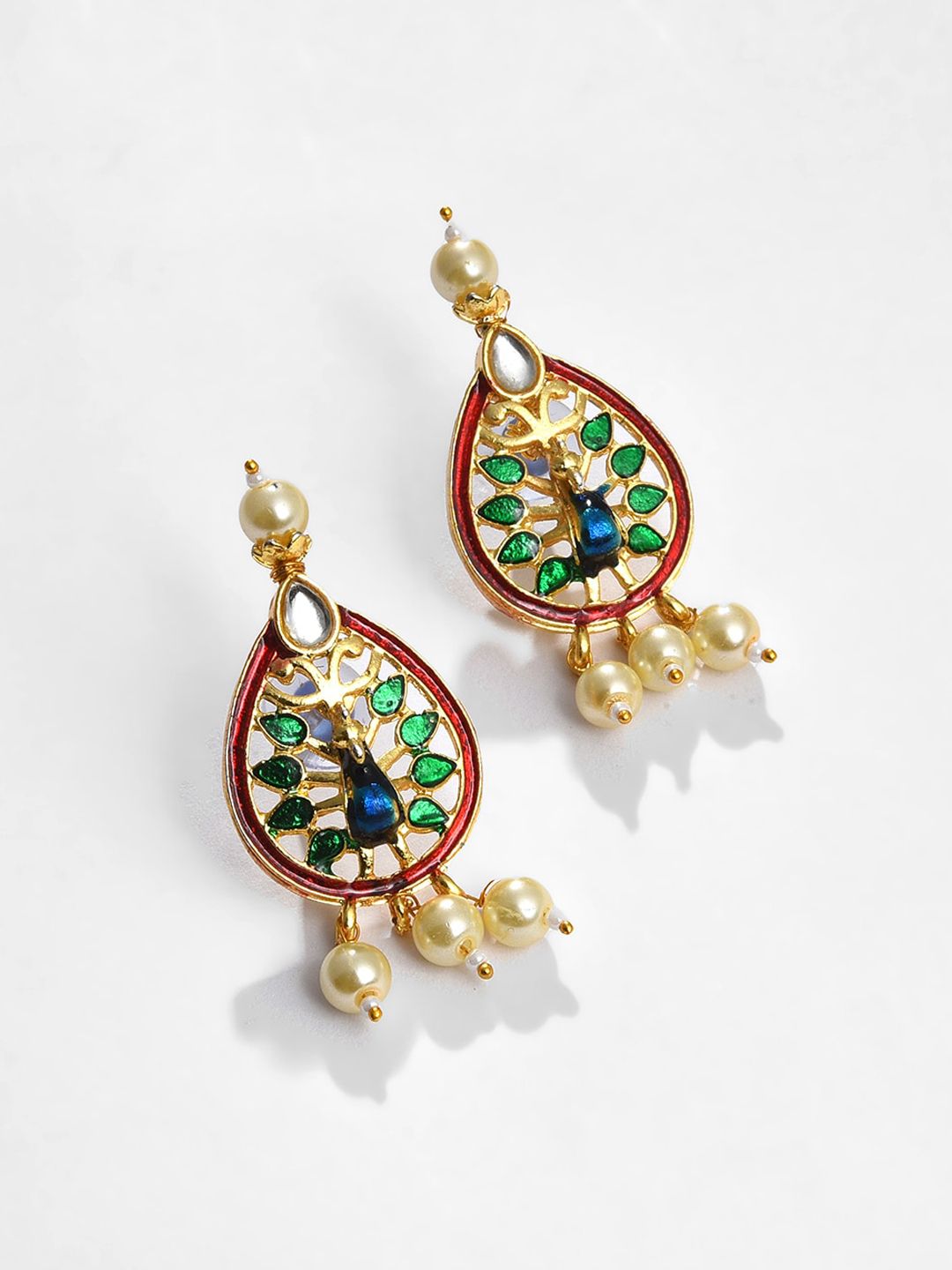 SOHI Gold-Plated White & Maroon Kundan-Studded & Pearl Beaded Jewellery Set