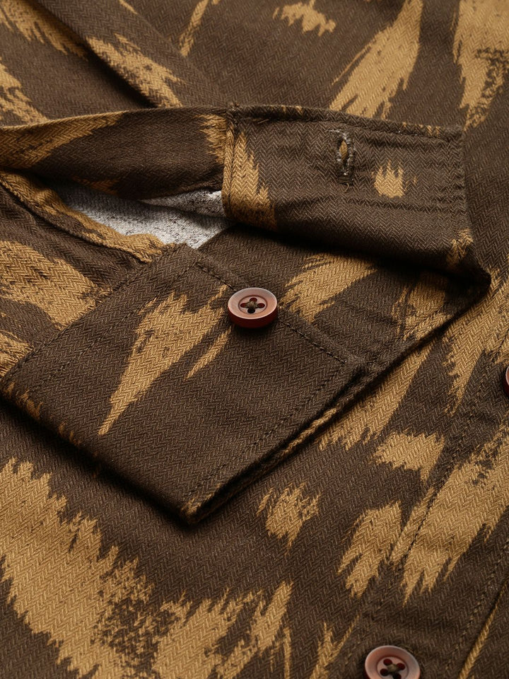SPYKAR Pure Cotton Slim Fit Opaque Printed Casual Shirt
