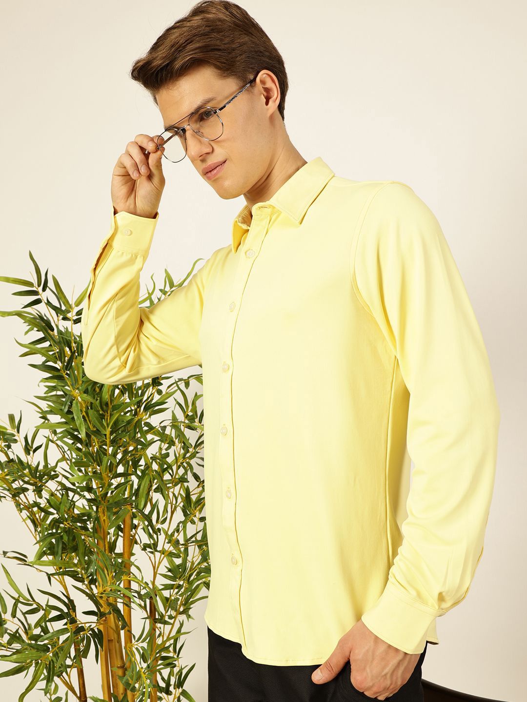 Thomas Scott Men Premium Spread Collar Solid Slim Fit Casual Shirt
