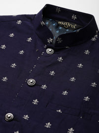 SOJANYA Men Blue Kurta with Churidar