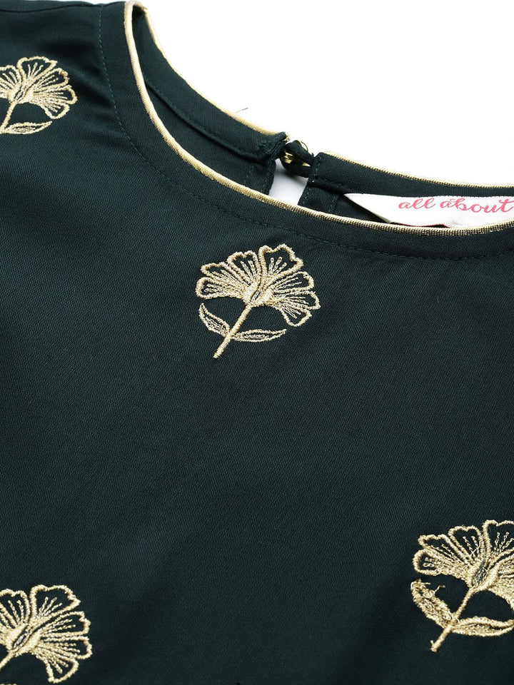 all about you Women Embroidered Kurta