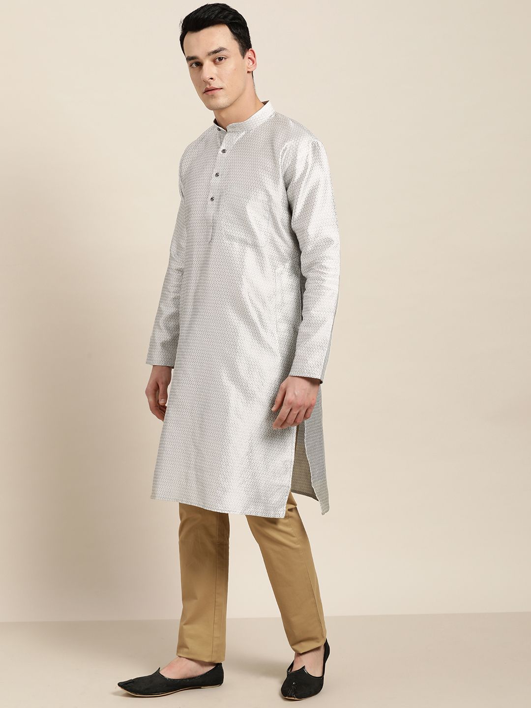 SOJANYA Kurta Lurus Rekaan Tenunan Perak Lelaki
