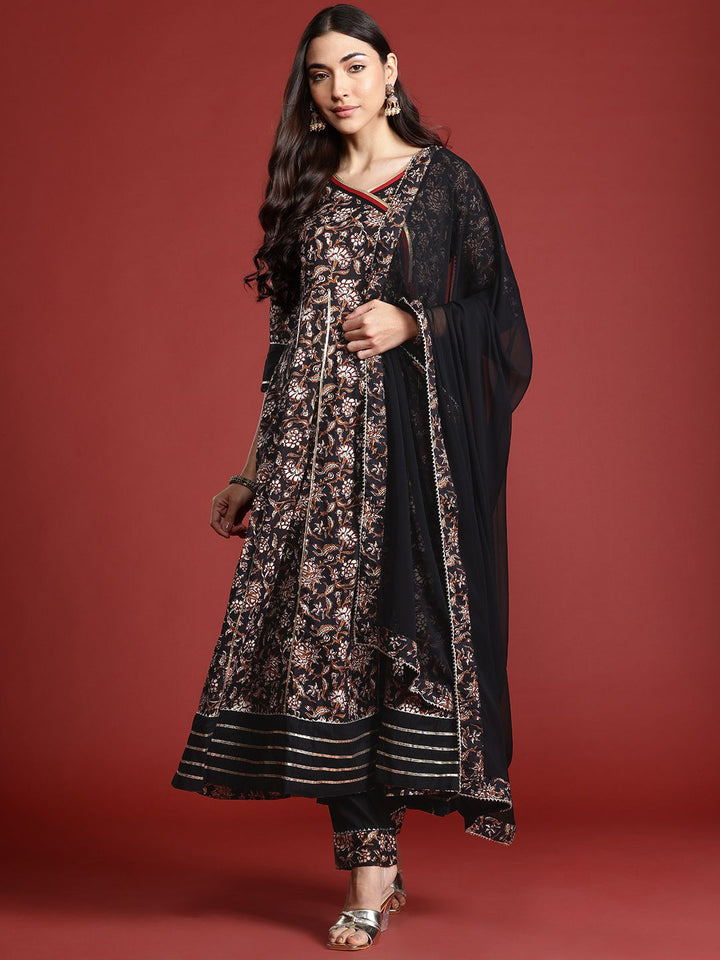 Anouk Floral Print Angrakha Gotta Patti Detail Anarkali Kurta with Trousers & Dupatta