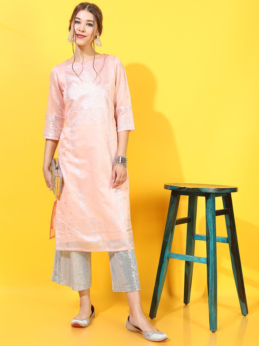 Vishudh Women Peach-Coloured Woven Design Kurta