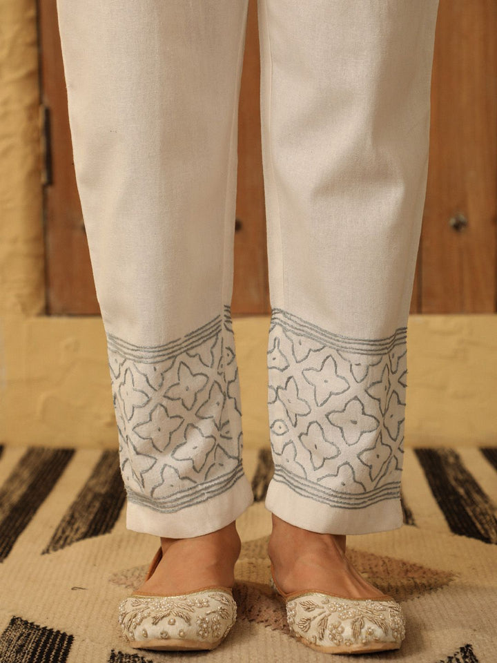 Rumah Wanita Chikankari Seluar Bersulam Chikankari Kapas Putih