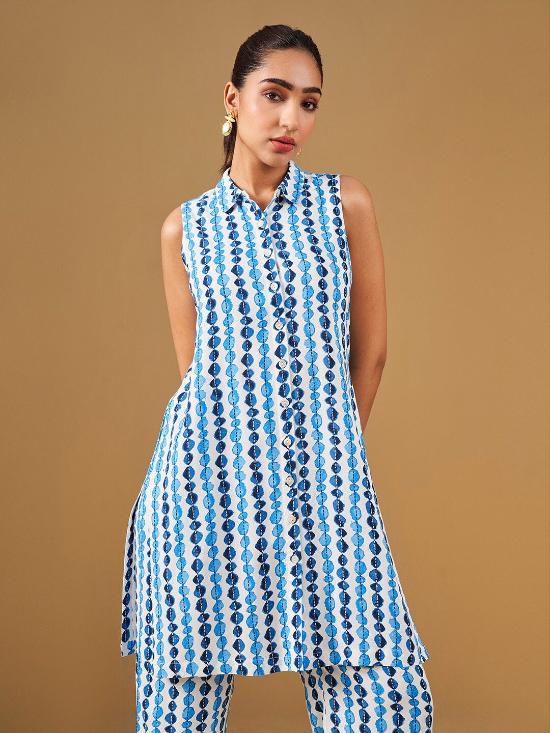 Global Desi Geometric Printed Panelled Pure Cotton Kurta with Palazzos